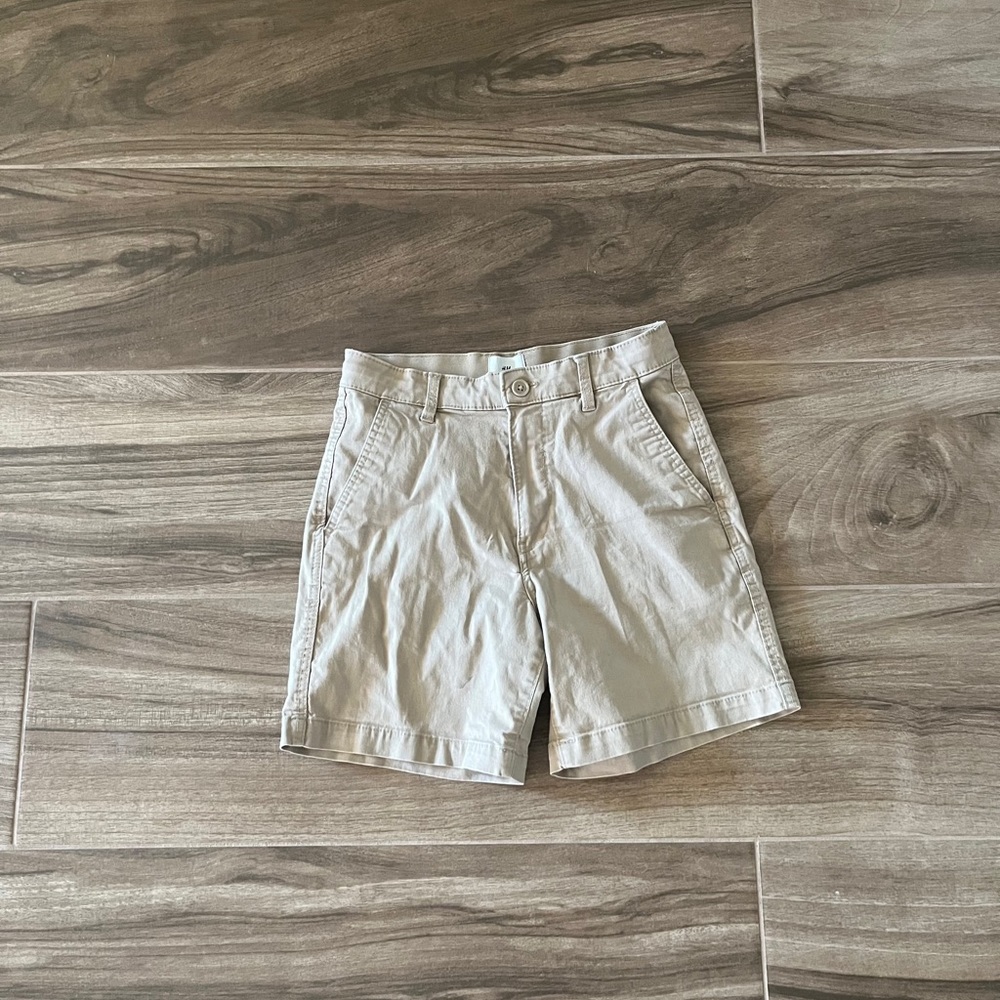 h&m khaki shorts
